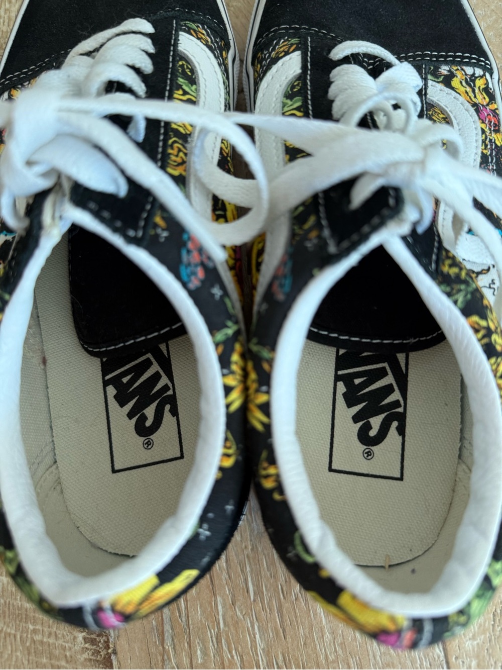 Unisex Vans Old Skool Skull Floral Sneakers M 6.5 W 8 - Picture 8 of 9